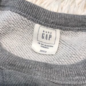 GAP Shirts & Tops - baby gap dinosaur sweatshirt GAP Shirts & Tops - baby gap dinosaur sweatshirt
